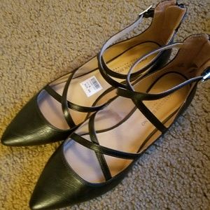 Black flats NWT